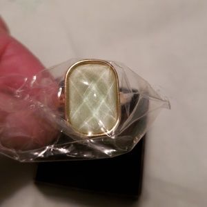Avon Shining Stars Ring Size 6